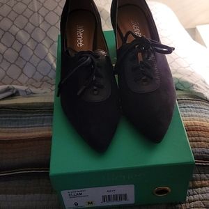 Women shoes